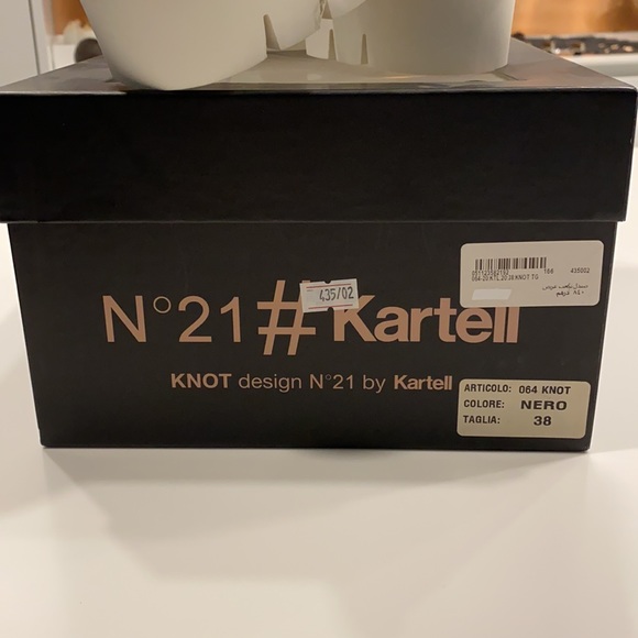 ⚡️SALE⚡️Brand New No 21#Kartel Sandals - Picture 2 of 5